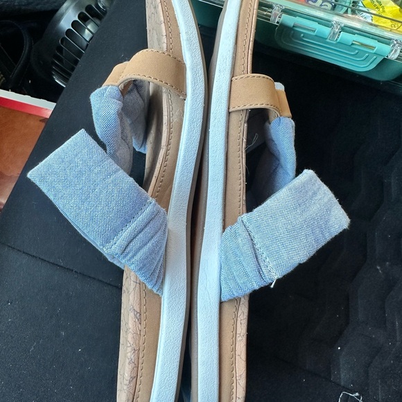 Clark's Cloudsteppers Eliza Sandal Slides, Size 7.5 - Picture 5 of 6